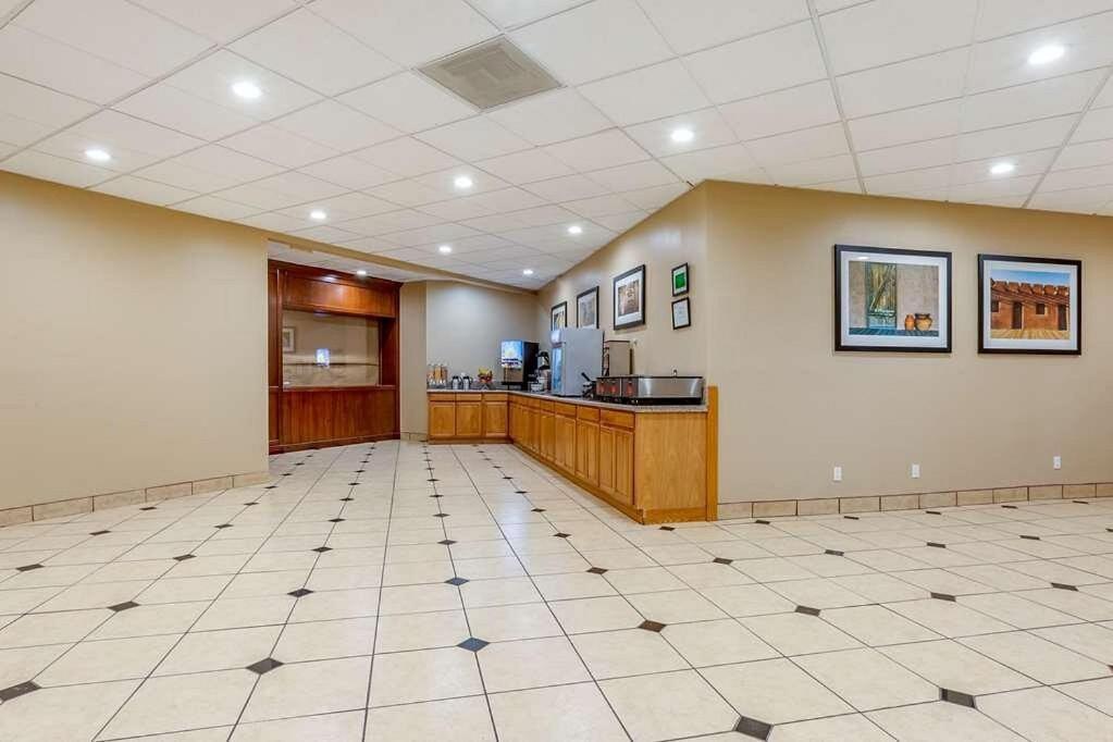 Clarion Inn & Suites, Roswell Dış mekan fotoğraf